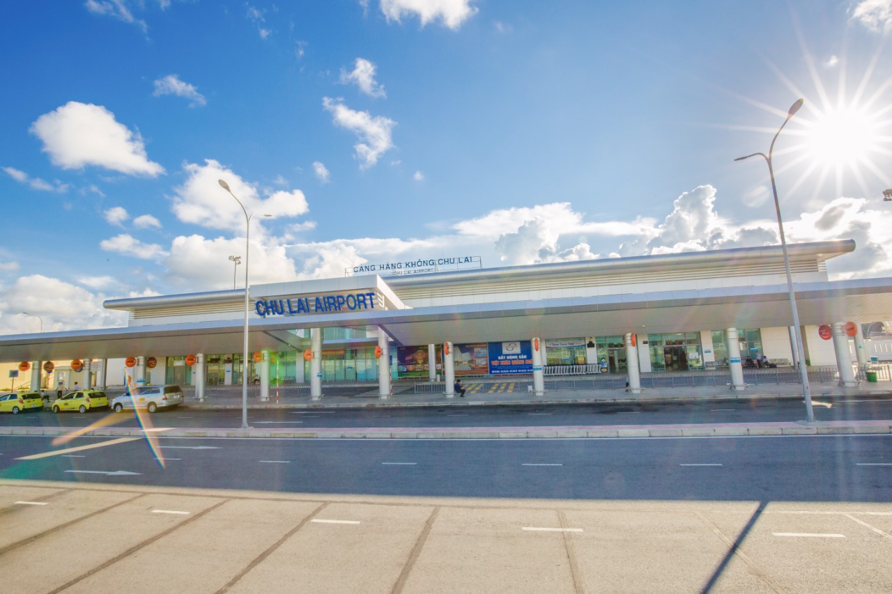 khám phá sân bay chu lai